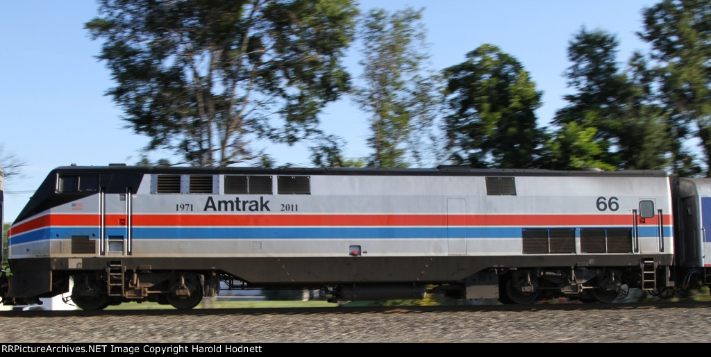 AMTK 66 heads south on train 73